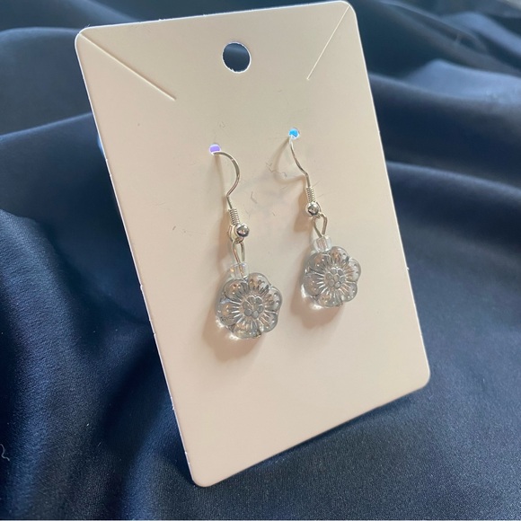 Blue Willow Boutique Earrings - Picture 1 of 4